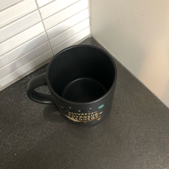 EUC Harry Potter Hogwarts Frequent Flyer mug - Picture 5 of 8